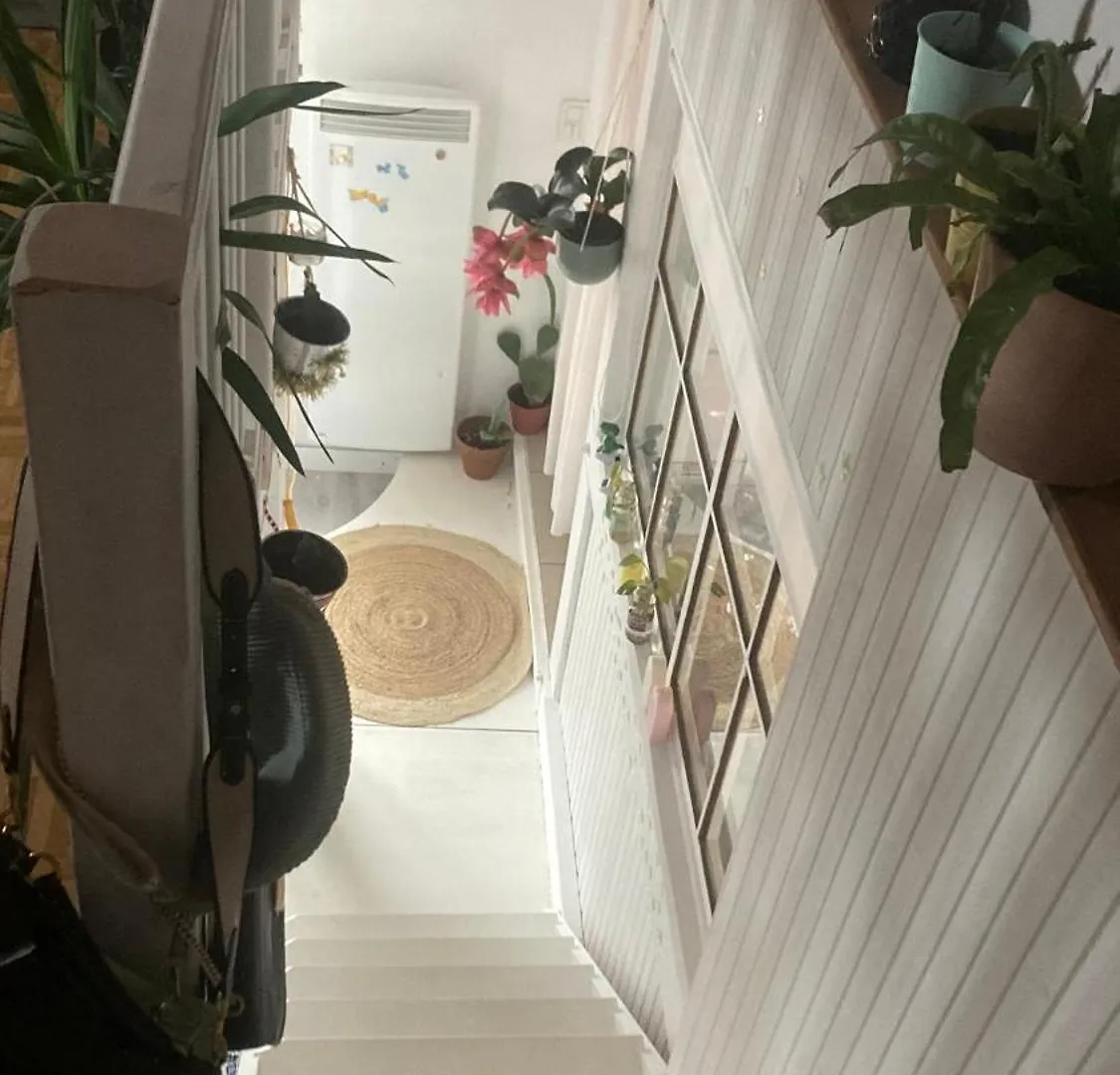 Homestay La Chambre Du Lac Novalaise