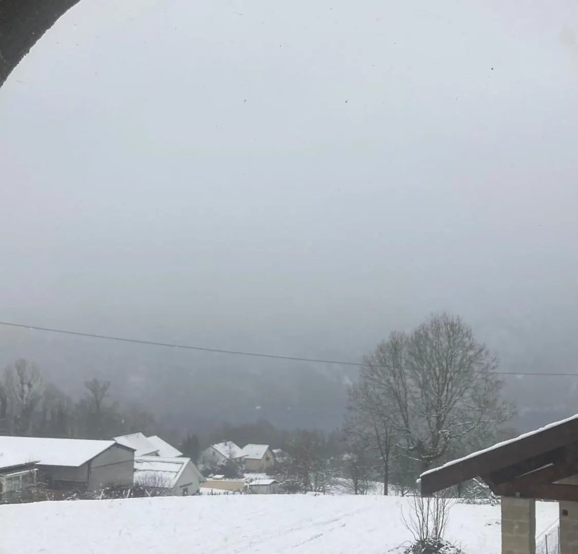 La Chambre Du Lac Novalaise 0*,