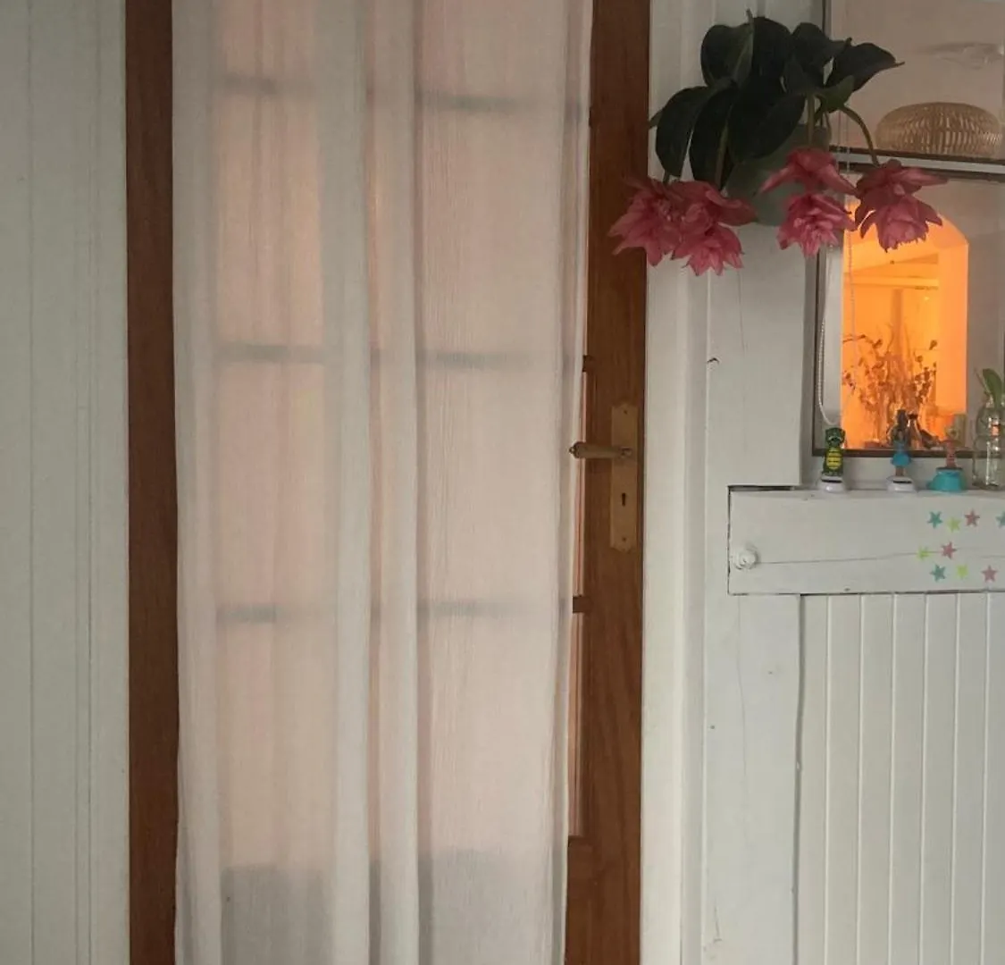 La Chambre Du Lac Novalaise Homestay